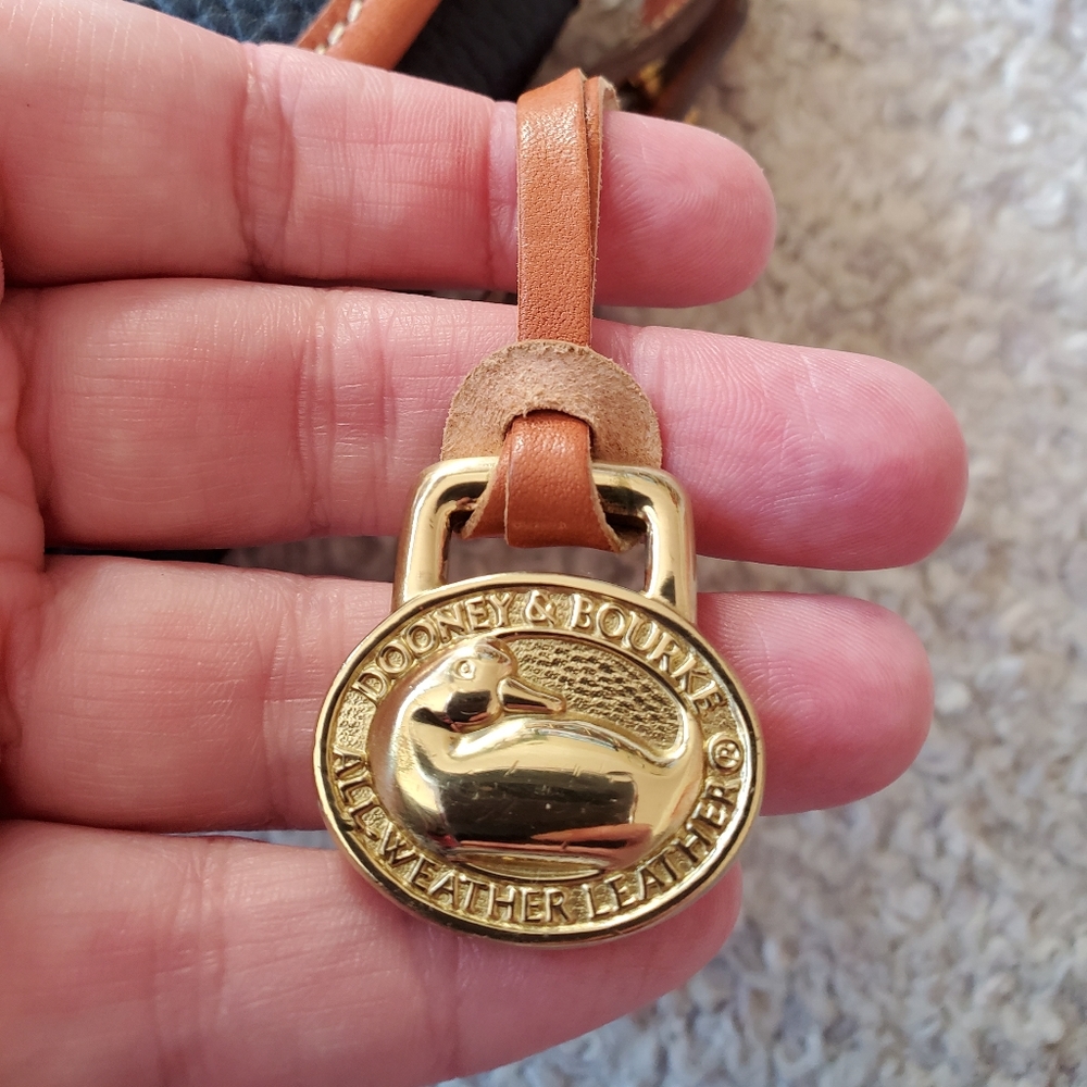 SOLD* Dooney & Bourke Vtg Two-Toned Equestrian Bag - Picture 2 of 16